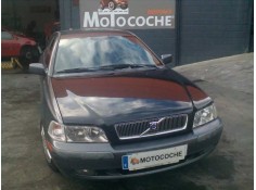 volvo v40 familiar del año 2002 2