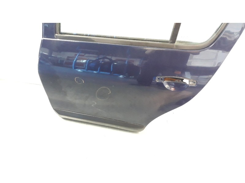 Recambio de puerta trasera izquierda para dacia sandero referencia OEM IAM 6001551301  