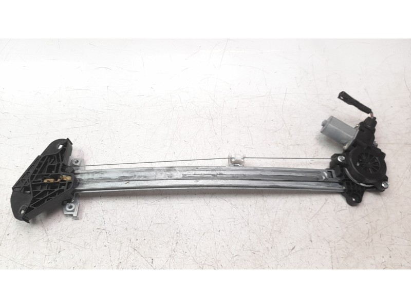 Recambio de elevalunas delantero izquierdo para honda hr-v (..) 1.5 vtec cat referencia OEM IAM 72250T7AJ01  