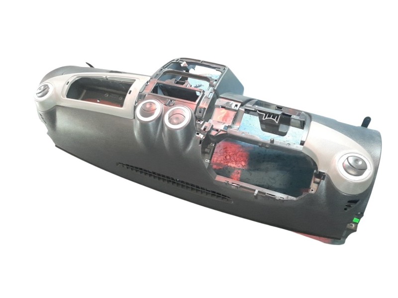 Recambio de salpicadero para dacia sandero referencia OEM IAM 8200874451  