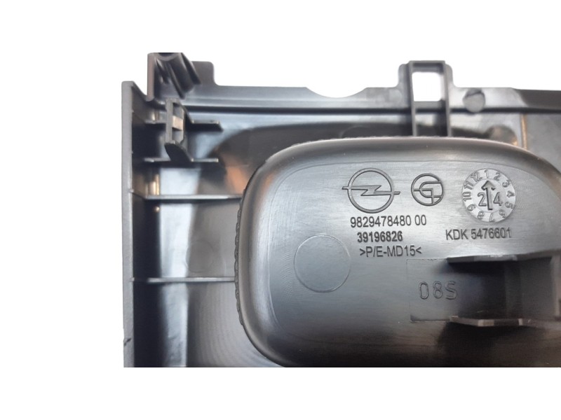 Recambio de moldura para opel corsa f gs referencia OEM IAM 9829478480  