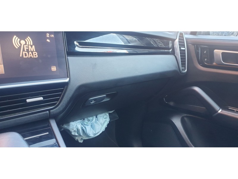 Recambio de guantera para porsche cayenne coupe (9yb) e-hybrid referencia OEM IAM 9Y1857093A  