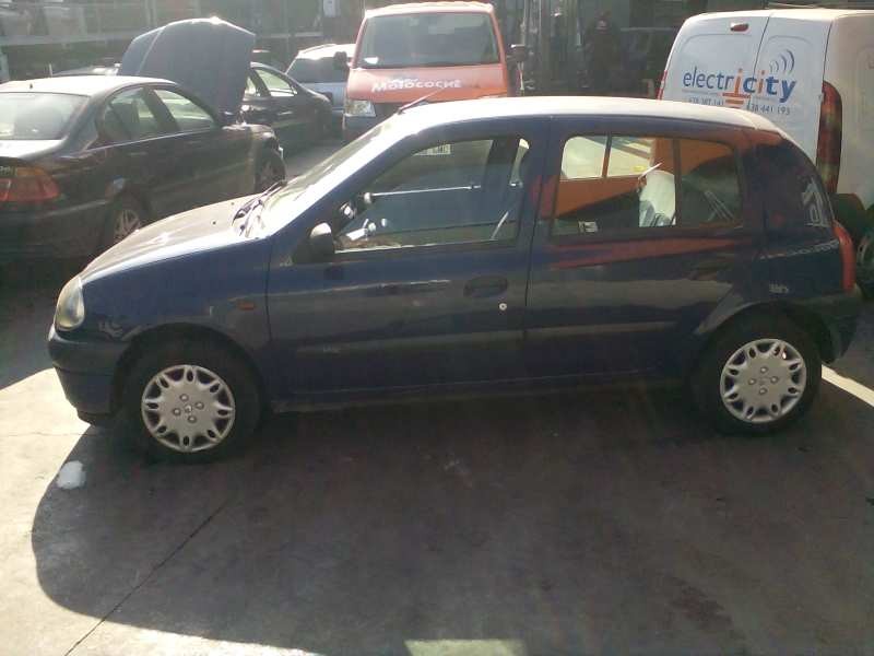 renault clio ii fase i (b/cbo) del año 2000
