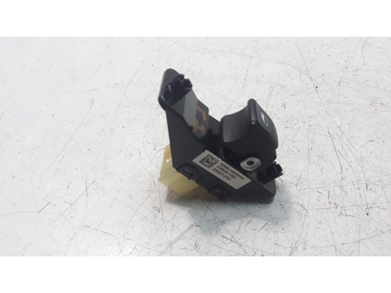Recambio de mando elevalunas trasero izquierdo para kia stonic (ybcuv) 1.0 tgdi cat referencia OEM IAM 4D65201000  