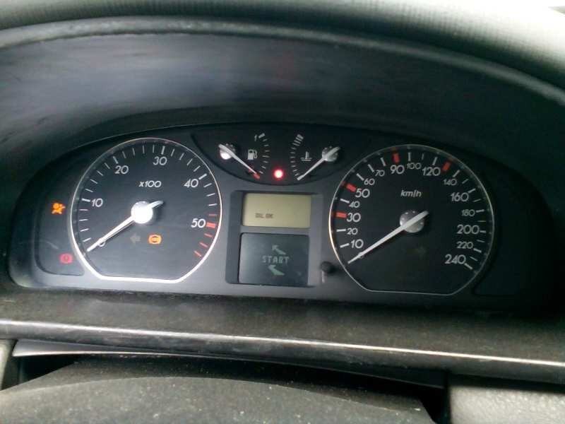 renault laguna ii (bg0) del año 2001