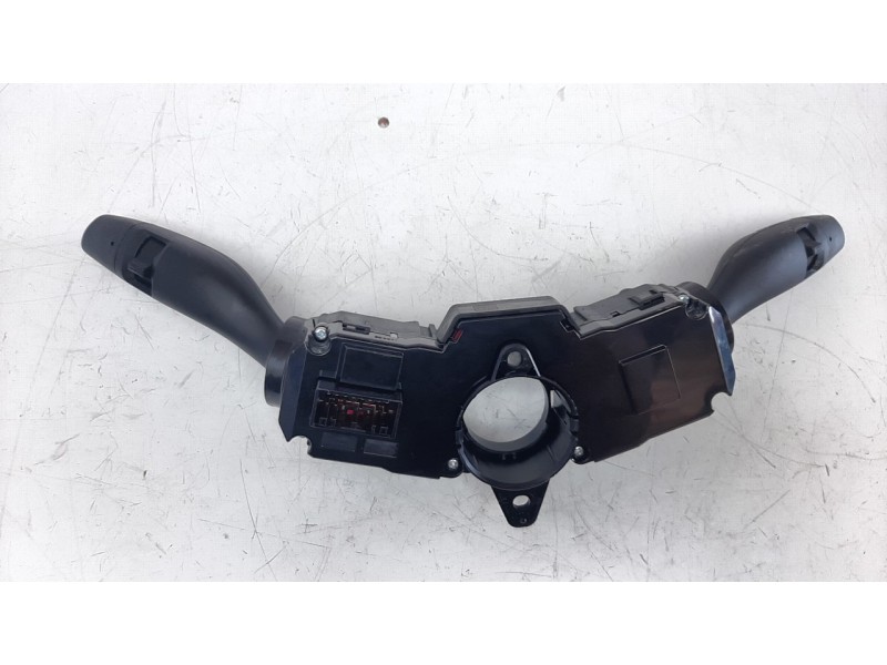 Recambio de mando multifuncion para kia stonic (ybcuv) 1.0 tgdi cat referencia OEM IAM 93403H8960  