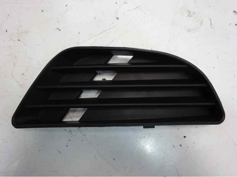 Recambio de rejilla paragolpes derecha para ford fiesta (cbk) referencia OEM IAM 1151484 107103115 FD3402123