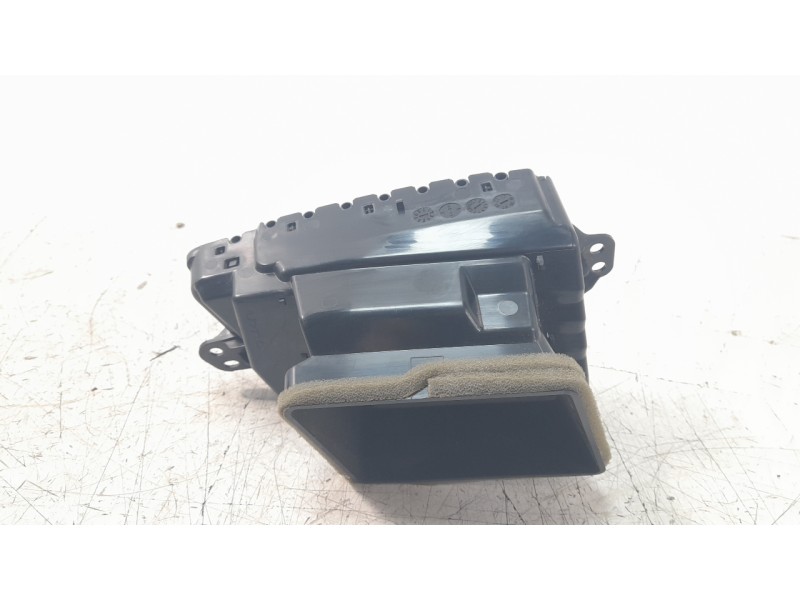 Recambio de rejilla aireadora para mitsubishi l 200 (kl0/kj0) 2.2 di-d cat referencia OEM IAM 8002C537ZZ  