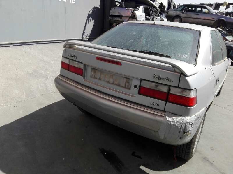citroen xantia berlina del año 1999