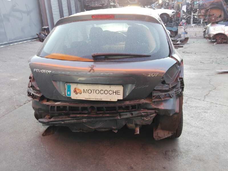 peugeot 207 del año 2006