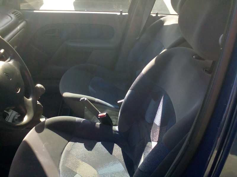 renault clio ii fase i (b/cbo) del año 2000