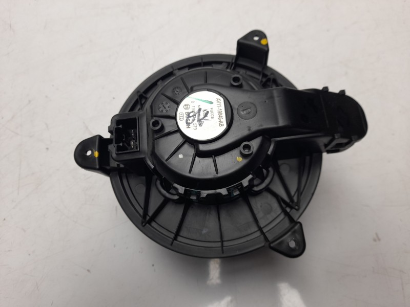 Recambio de ventilador calefaccion para ford ecosport titanium referencia OEM IAM AV1119845AB  