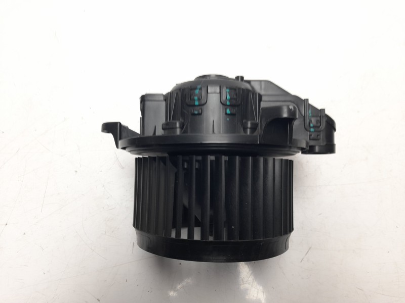 Recambio de ventilador calefaccion para ford ecosport titanium referencia OEM IAM AV1119845AB  