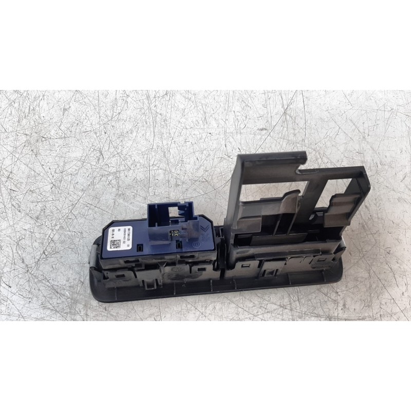 Recambio de interruptor para citroen c3 aircross 1.2 12v e-thp / puretech referencia OEM IAM 98173601ZD  