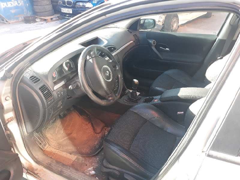 renault laguna ii grandtour (kg0) del año 2005