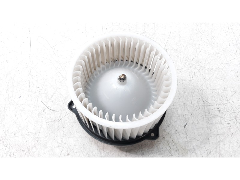 Recambio de ventilador calefaccion para kia ceed 1.0 tgdi cat referencia OEM IAM 97113J7000  