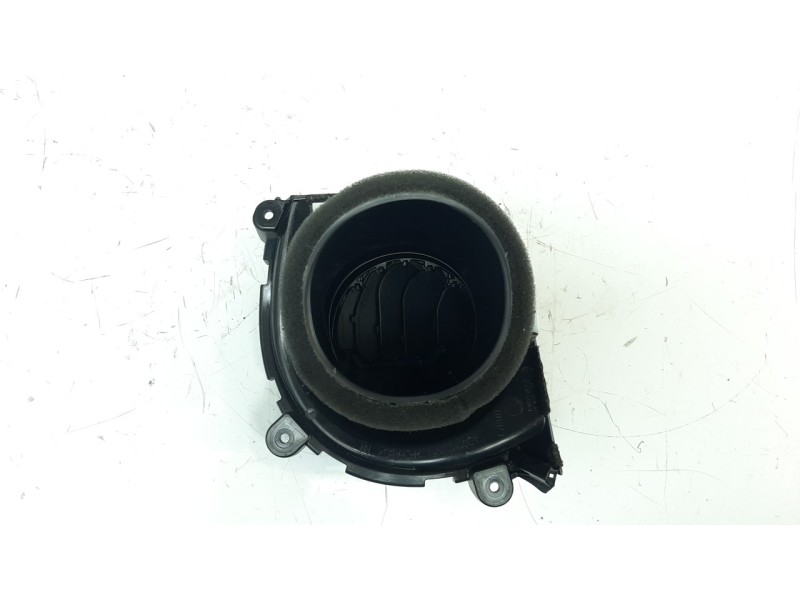 Recambio de rejilla aireadora para hyundai kona 1.0 tgdi cat referencia OEM IAM 97490J9010  