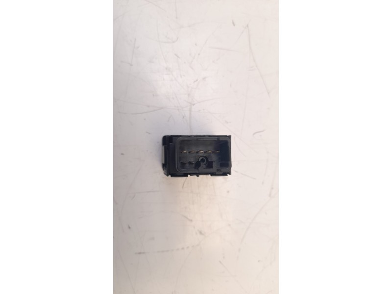 Recambio de interruptor para suzuki vitara 1.4 16v cat referencia OEM IAM 3778054P90  