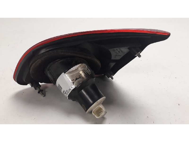 Recambio de piloto trasero izquierdo para nissan qashqai (j10) acenta referencia OEM IAM 26555JD800 16529021 108804753
