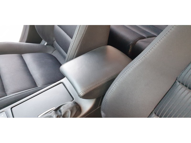 Recambio de apoyabrazos central para mazda 6 lim. (gh)(.2012) style referencia OEM IAM GHP964450B02  