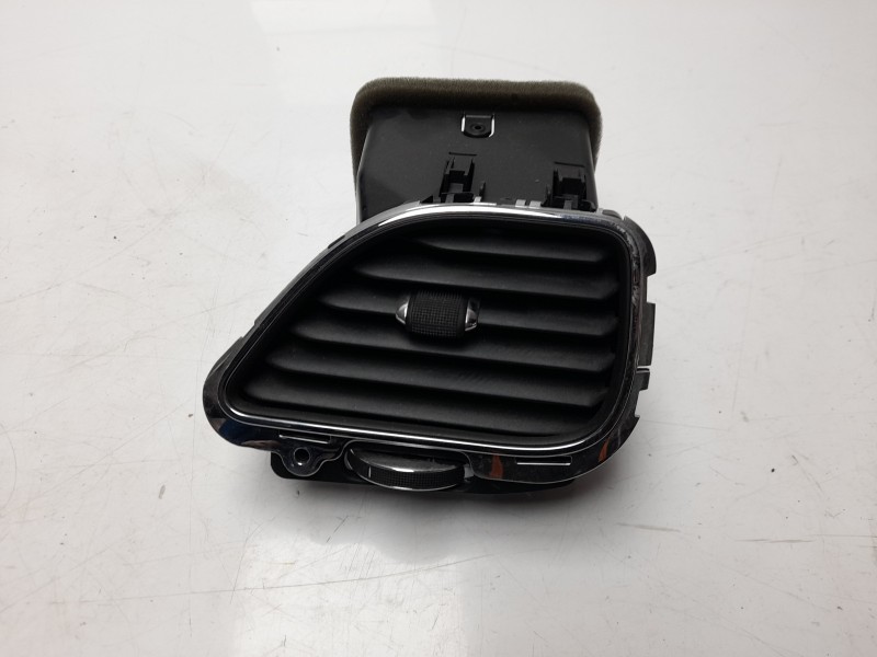 Recambio de rejilla aireadora para fiat freemont (345) urban 4wd referencia OEM IAM 3000102LFN  