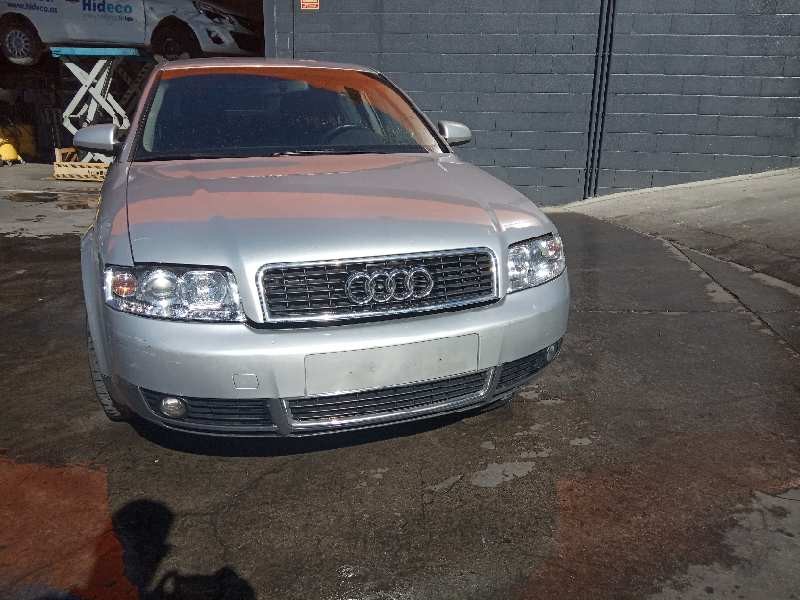 audi a4 berlina (8e) del año 2001