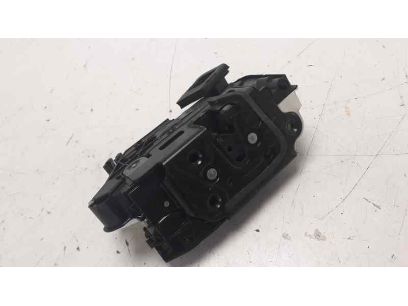 Recambio de cerradura puerta delantera derecha para seat toledo (kg3) reference referencia OEM IAM 5E1837016A  