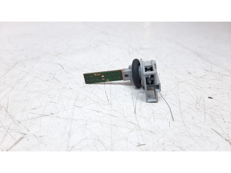 Recambio de sensor para volkswagen passat variant (3g5) 2.0 tdi referencia OEM IAM 3D0907543A  