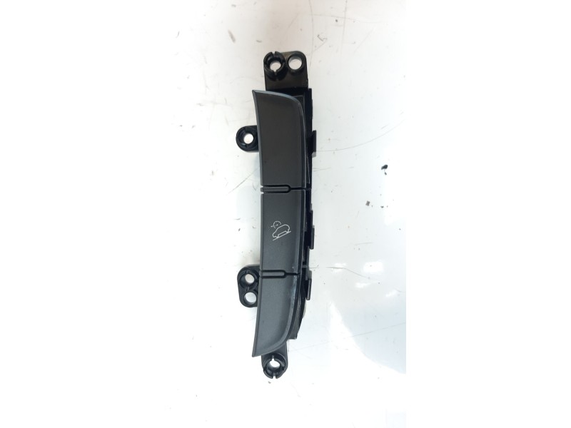 Recambio de interruptor para hyundai kona 1.0 tgdi cat referencia OEM IAM 93350J9AC0  