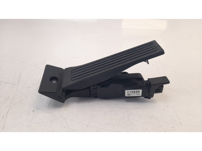Recambio de potenciometro pedal para hyundai tucson 2.0 crdi cat referencia OEM IAM   