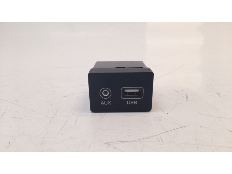 Recambio de modulo electronico para hyundai tucson 2.0 crdi cat referencia OEM IAM 96120D3500  