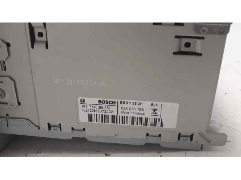 Recambio de sistema audio / radio cd para seat toledo (kg3) reference referencia OEM IAM 6JA035186  