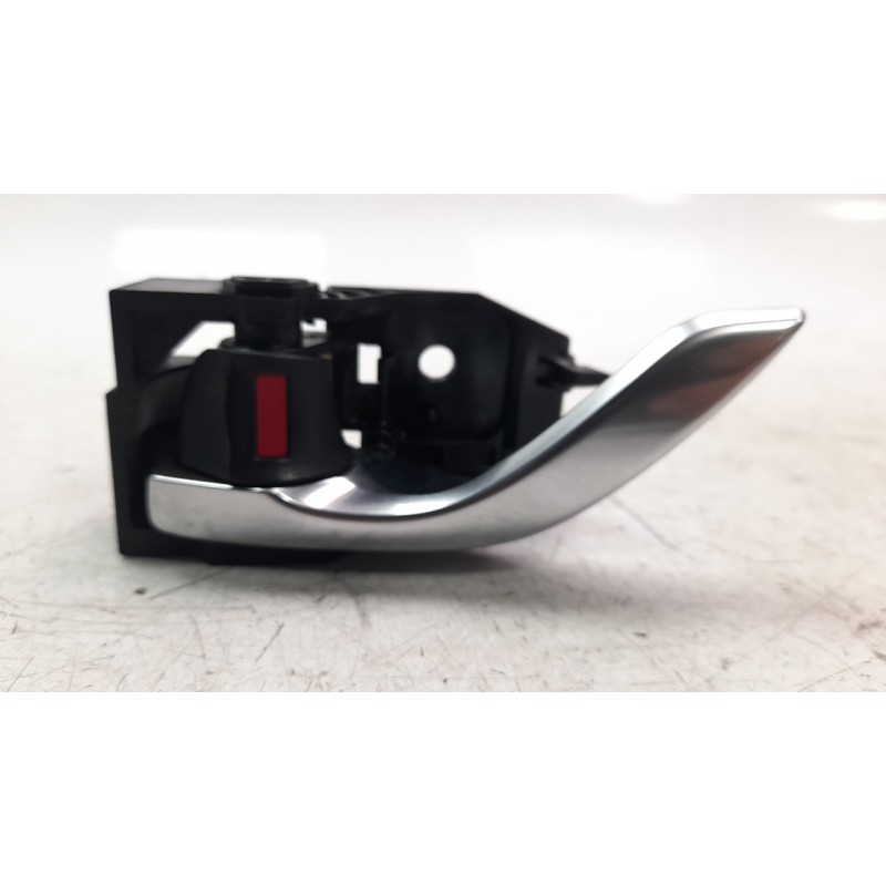 Recambio de maneta interior delantera izquierda para mazda cx-5 2.2 turbodiesel cat referencia OEM IAM T8315KD53  