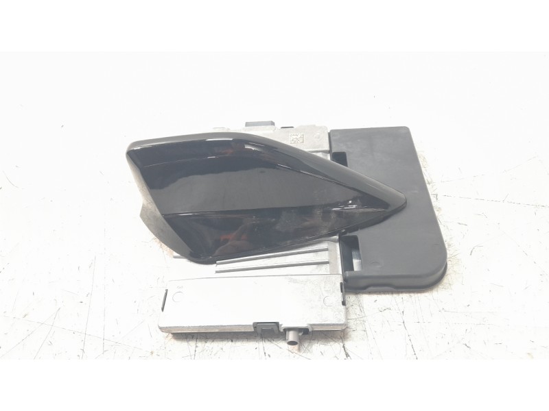 Recambio de antena para opel corsa f gs referencia OEM IAM 9860265180 9848946480 
