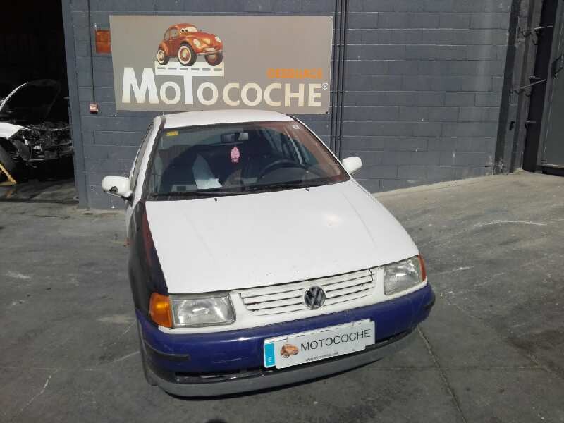 volkswagen polo berlina (6n1) del año 1996
