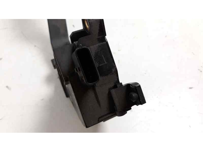 Recambio de potenciometro pedal para nissan juke (f15) acenta referencia OEM IAM 8607015A  