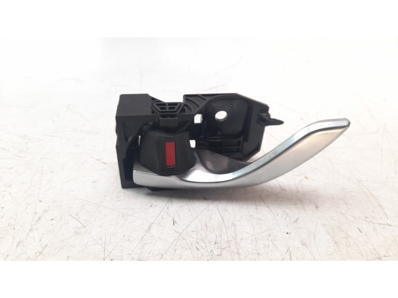 Recambio de maneta interior trasera izquierda para mazda cx-5 2.2 turbodiesel cat referencia OEM IAM T8315KD53  