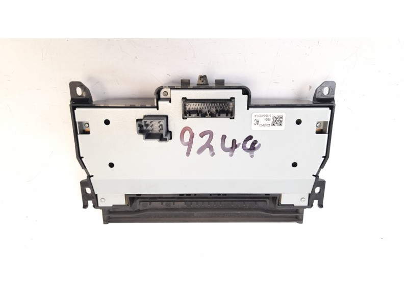 Recambio de mando climatizador para land rover evoque 2.2 td4 cat referencia OEM IAM BJ3214C239AC  