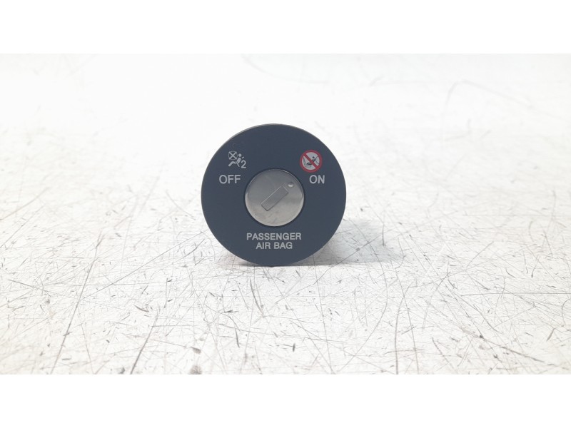 Recambio de interruptor para hyundai ioniq referencia OEM IAM 378090  