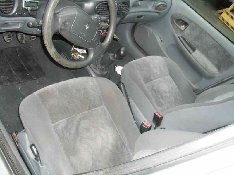 renault megane i classic (la0) del año 1997