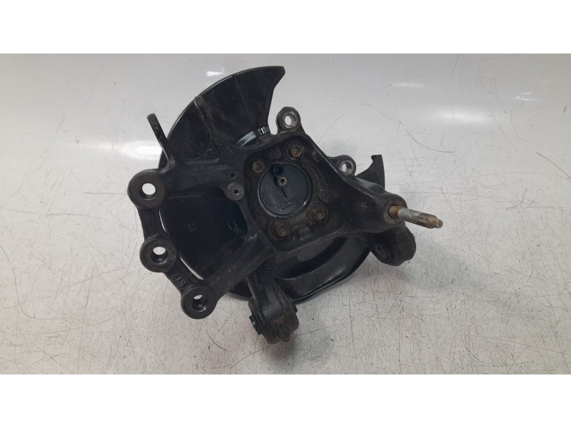 Recambio de mangueta trasera derecha para mazda cx-5 2.2 turbodiesel cat referencia OEM IAM K0702611X  