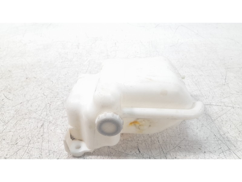 Recambio de deposito expansion para mitsubishi l 200 (kl0/kj0) 2.2 di-d cat referencia OEM IAM 1375A359  