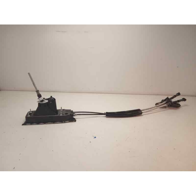 Recambio de palanca cambio para volkswagen golf vii lim. sport by r-line bluemotion referencia OEM IAM 5Q0711061E 5Q0711049AP 