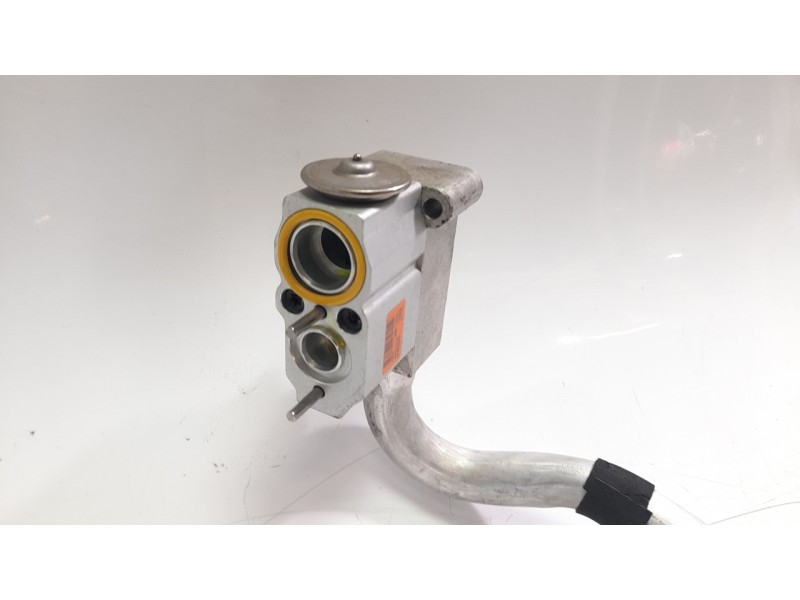 Recambio de tubos aire acondicionado para volvo v60 familiar 2.0 diesel cat referencia OEM IAM 31497392  