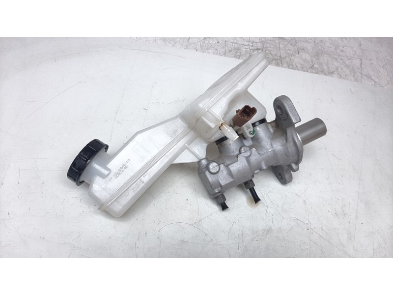 Recambio de bomba freno para peugeot 2008 (p1) 1.2 puretech referencia OEM IAM 1643581380  