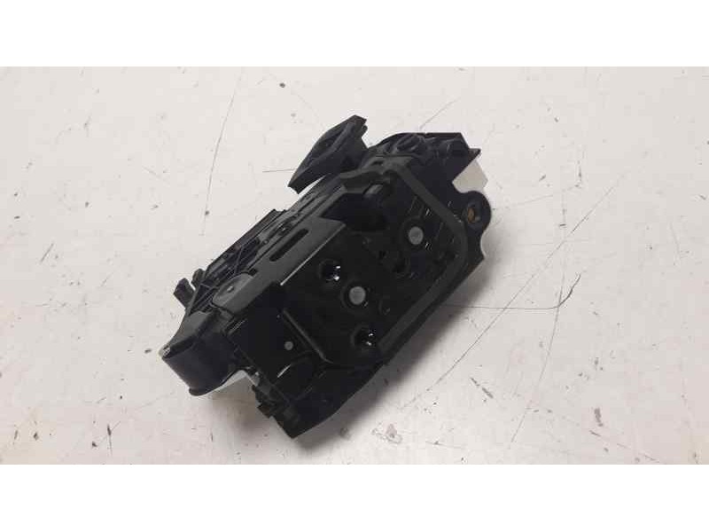Recambio de cerradura puerta trasera derecha para seat toledo (kg3) reference referencia OEM IAM 5E0839016A  