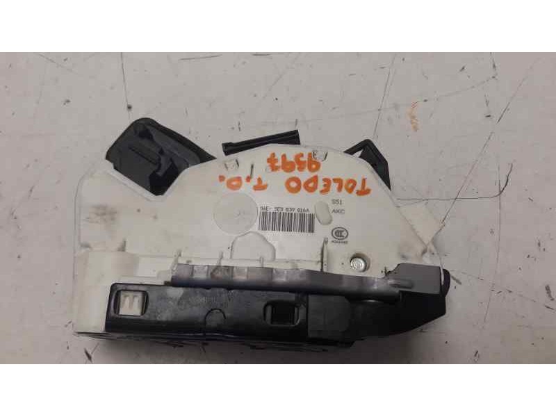 Recambio de cerradura puerta trasera derecha para seat toledo (kg3) reference referencia OEM IAM 5E0839016A  