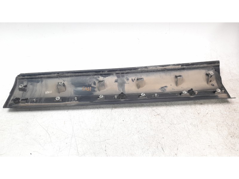 Recambio de moldura para land rover evoque 2.2 sd4 cat referencia OEM IAM BJ3221065BD  