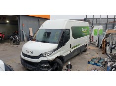 iveco daily furgón del año 2019 2