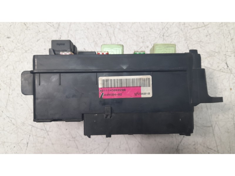 Recambio de caja reles / fusibles para mini clubman (r55) 1.6 16v cat referencia OEM IAM 344950402 17236010 
